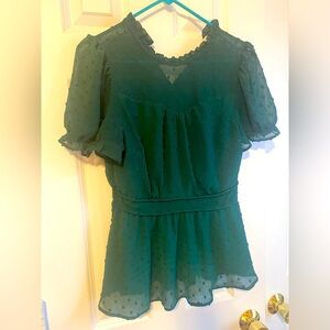 Monteau Los Angeles Green Baby Doll Top Size Large in Great Condition